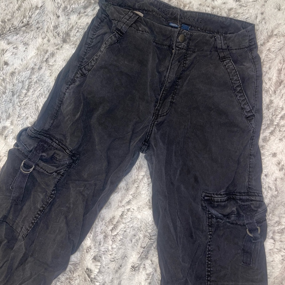 American Eagle Cargo Pants